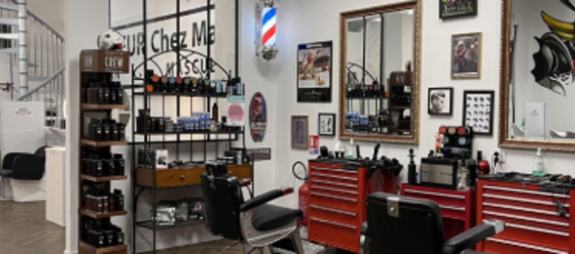 Barber shop à Saint-André sur Orne